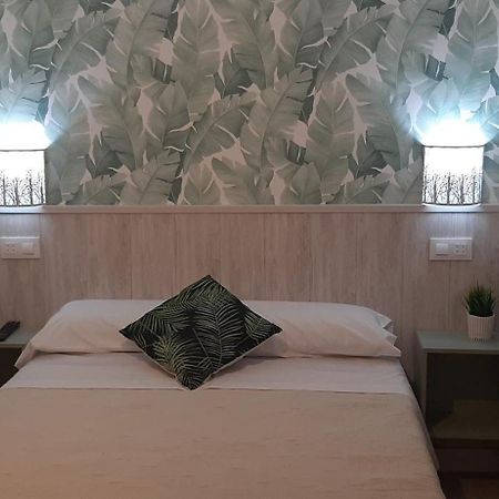 Hostal Verdemar Χιχόν Εξωτερικό φωτογραφία