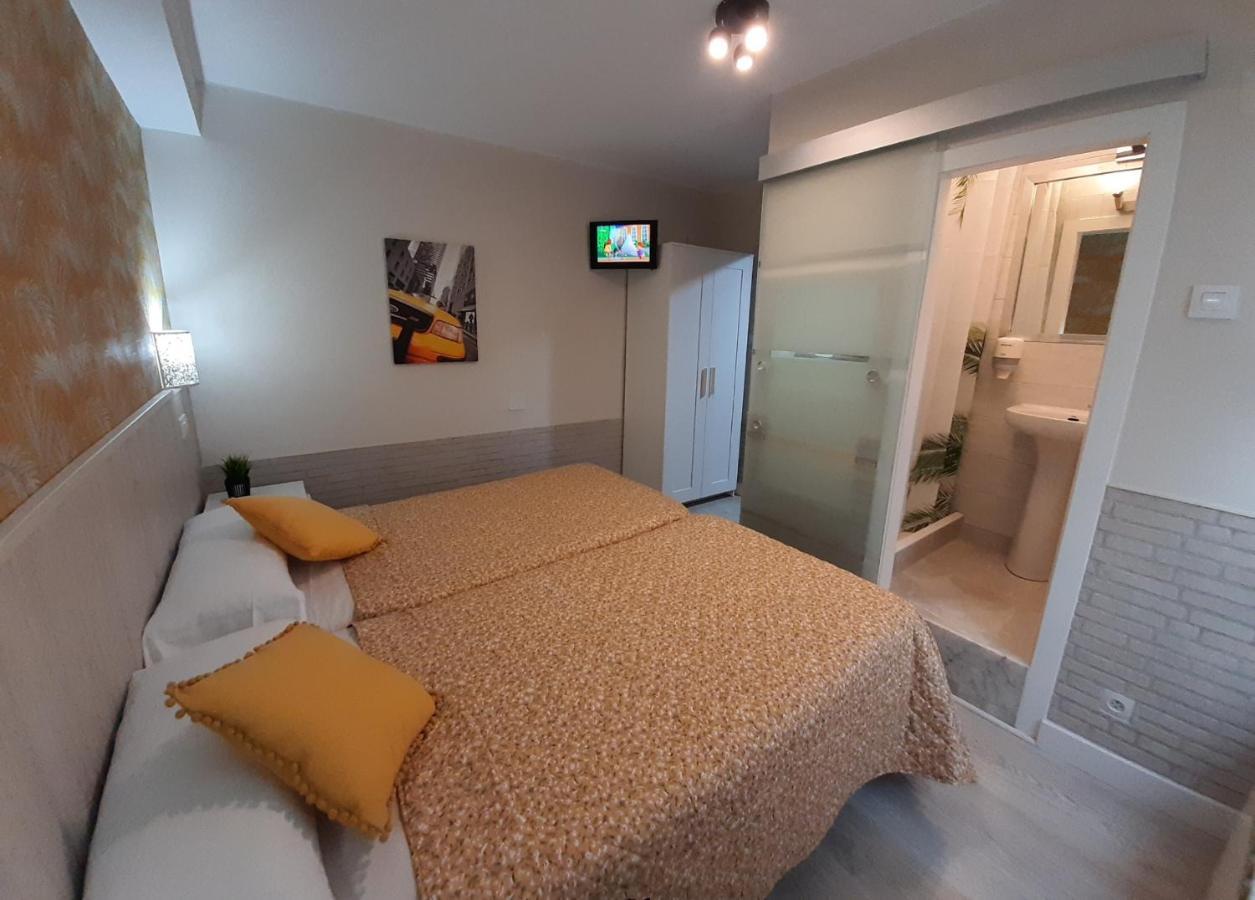 Hostal Verdemar Χιχόν Εξωτερικό φωτογραφία