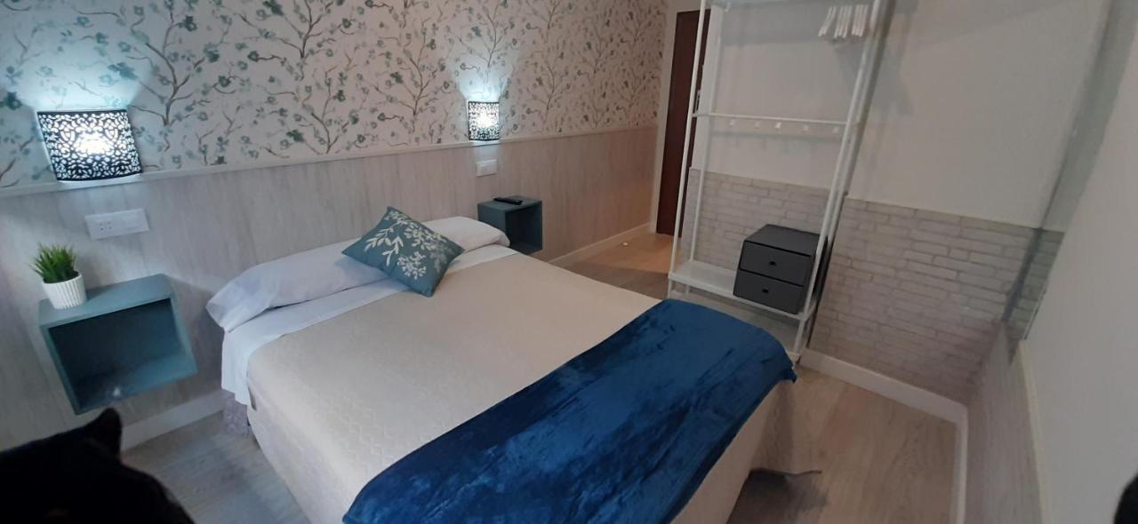 Hostal Verdemar Χιχόν Εξωτερικό φωτογραφία