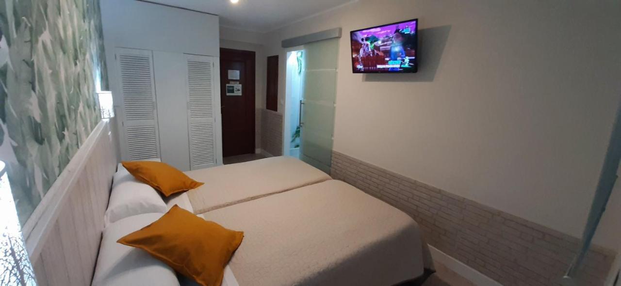 Hostal Verdemar Χιχόν Εξωτερικό φωτογραφία
