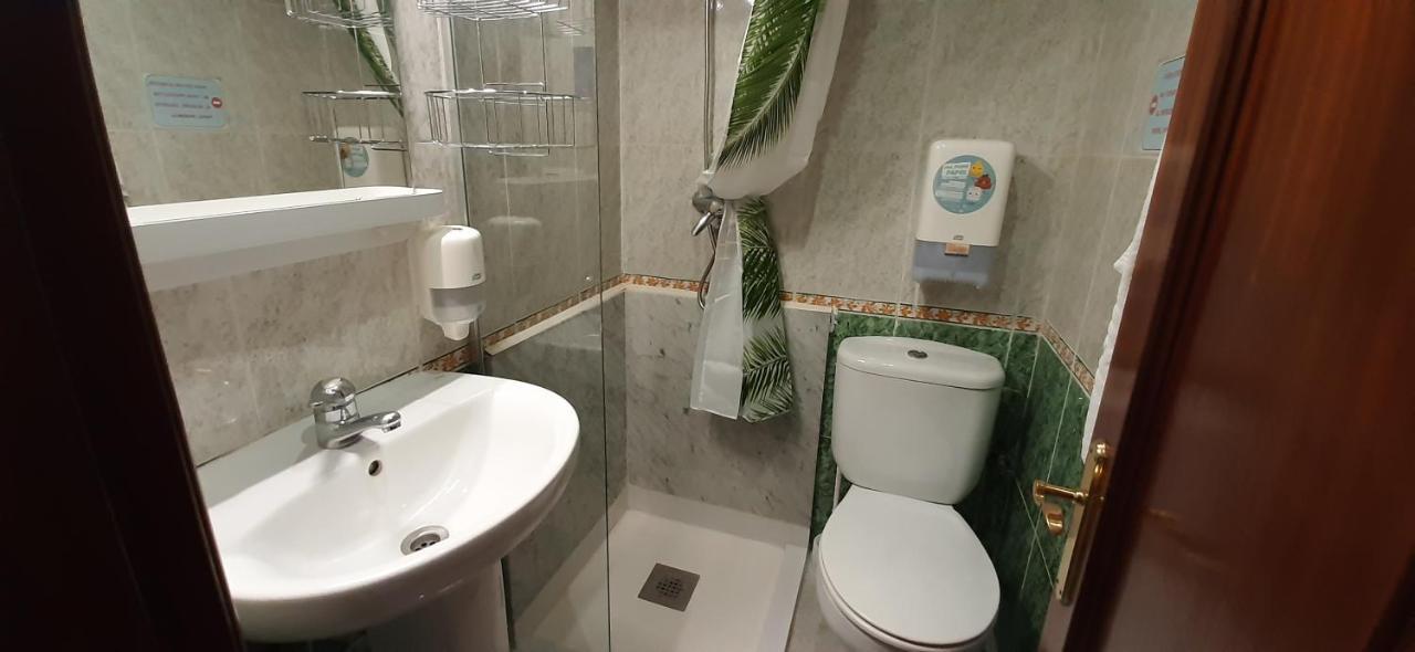 Hostal Verdemar Χιχόν Εξωτερικό φωτογραφία