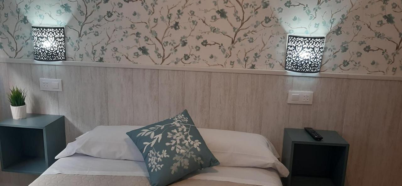 Hostal Verdemar Χιχόν Εξωτερικό φωτογραφία