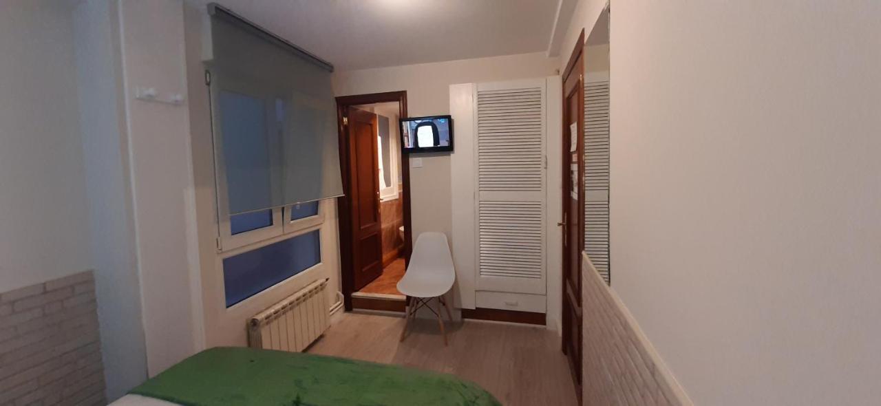 Hostal Verdemar Χιχόν Εξωτερικό φωτογραφία