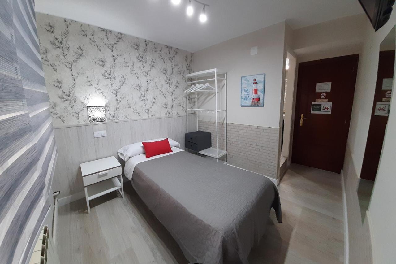 Hostal Verdemar Χιχόν Εξωτερικό φωτογραφία