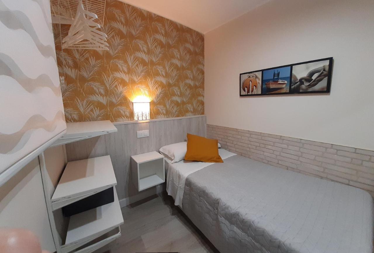 Hostal Verdemar Χιχόν Εξωτερικό φωτογραφία