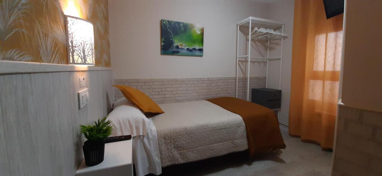 Hostal Verdemar Χιχόν Εξωτερικό φωτογραφία