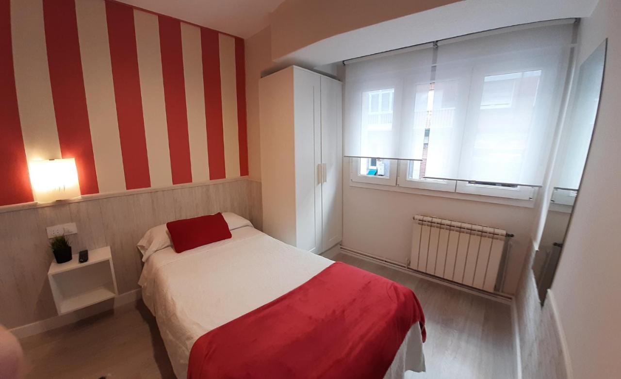 Hostal Verdemar Χιχόν Εξωτερικό φωτογραφία