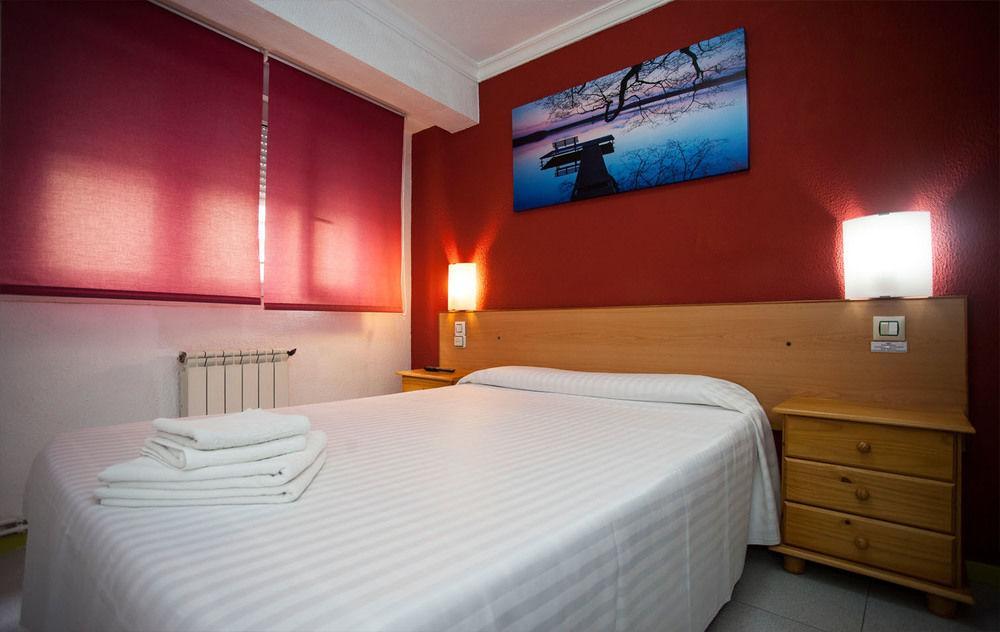 Hostal Verdemar Χιχόν Εξωτερικό φωτογραφία
